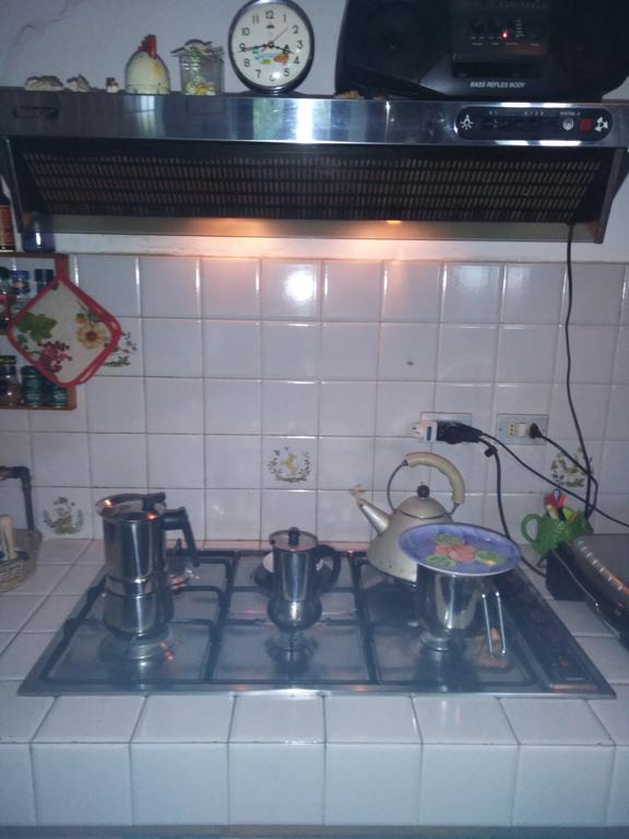 内维 Casa Ramonda旅馆 外观 照片