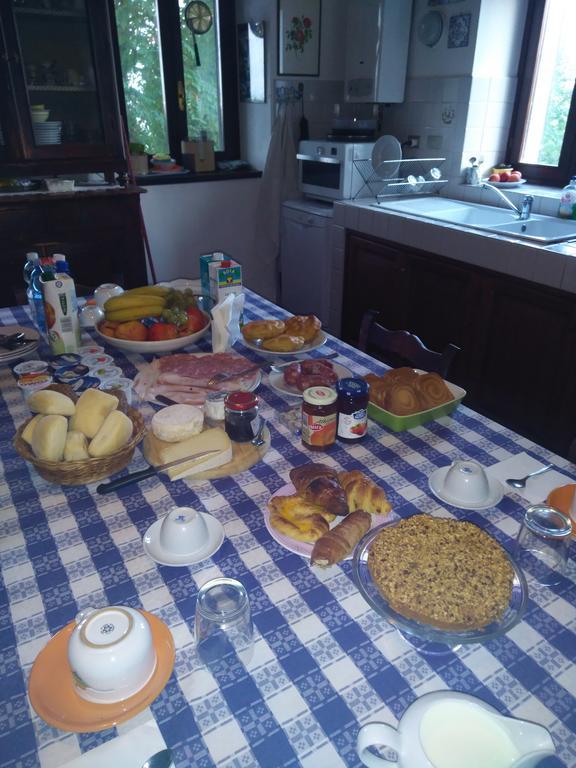 内维 Casa Ramonda旅馆 外观 照片